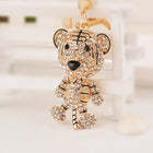 Llavero con Peluche de Tortuga Marina - Cristal Rhinestone y Metal, Diseño Marino para Bolso y Llave