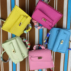 Bag Charm Premium: Llavero Charm para Bolsos con Cierre Metálico Giratorio - Elegante y Funcional