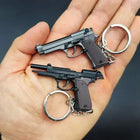 Llavero para moteros: Pistola 92F de aleación, réplica detallada y resistente