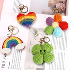 Bag Charm Premium: Llavero Trébol de 4 Hojas y Corazón Tejido - Accesorio Creativo para Bolsos