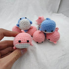 Llavero con Peluche Ballena Tejido a Mano - Accesorio Premium para Bolso y Mochila