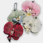 Bag Charm Llavero para Bolso - Colgante Gótico de Orquídea Oscura, Accesorio Premium para Mochila