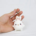 Llaveros Personalizados - Conejito Crochet Hecho a Mano, Llavero Premium para Bolso