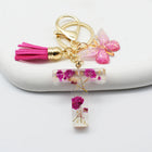 Llavero a Crochet Paso a Paso - Colgante de Flores Secas y Resina, Inicial A-Z, Mariposa y Borla, Re
