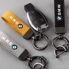 Llavero para llaves de coche BMW a crochet: Elegancia artesanal para tu auto