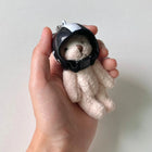 Llaveros Originales para Coche - Peluche Oso con Casco Y2K, Colgante Decorativo para Llaves, Mochila