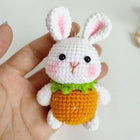 Llaveros Personalizados - Conejito Crochet Hecho a Mano, Llavero Premium para Bolso