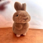 Llavero con Peluche de Conejo Suave y Elegante - Accesorio Premium para Bolso y Mochila