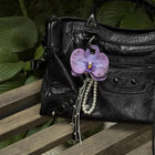 Llaveros Personalizados con Orquídea Mariposa y Borla - Llavero de Flor Púrpura