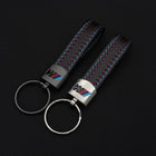 Llavero para llaves de coche de metal y cuero: Elegancia BMW a crochet