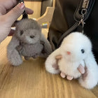 Llavero con Peluche Conejo Blanco Suave y Elegante para Mujer - Accesorio de Bolso Premium, Regalo d