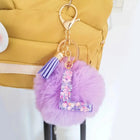 Llavero con Peluche de Letra Inicial y Pompón Morado - Glitter Resina