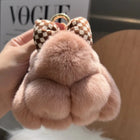 Llavero con Peluche de Conejito Pompón – Accesorio Premium Hecho a Crochet