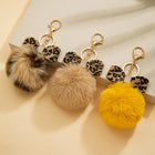 Llavero para Bolso de Pelo con Lazo Estampado Leopardo - Accesorio Premium