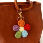 Bag Charm Premium: Llavero Trébol de 4 Hojas y Corazón Tejido - Accesorio Creativo para Bolsos