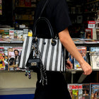 Llaveros Originales para Coche - Elegante Llavero Y2K Negro para Bolso, Llaves de Coche y Móvil, Acc