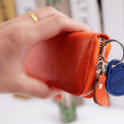 Estuche Llavero de Cuero para Mujer