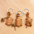 Llavero de Tortuga de Madera