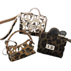 Bag Charm de Cuero con Estampado de Leopardo - Llavero Elegante para Bolso, Colgante Charm para Muje