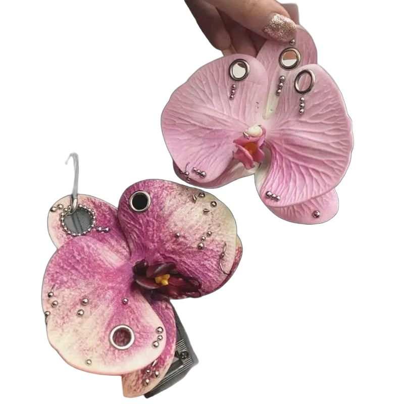Bag Charm Llavero para Bolso - Colgante Gótico de Orquídea Oscura, Accesorio Premium para Mochila