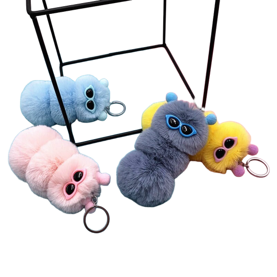 Llavero de Oruga de Peluche