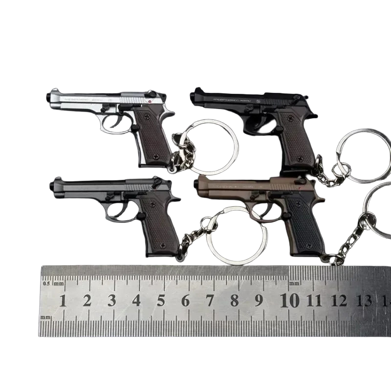 Llavero para moteros: Pistola 92F de aleación, réplica detallada y resistente